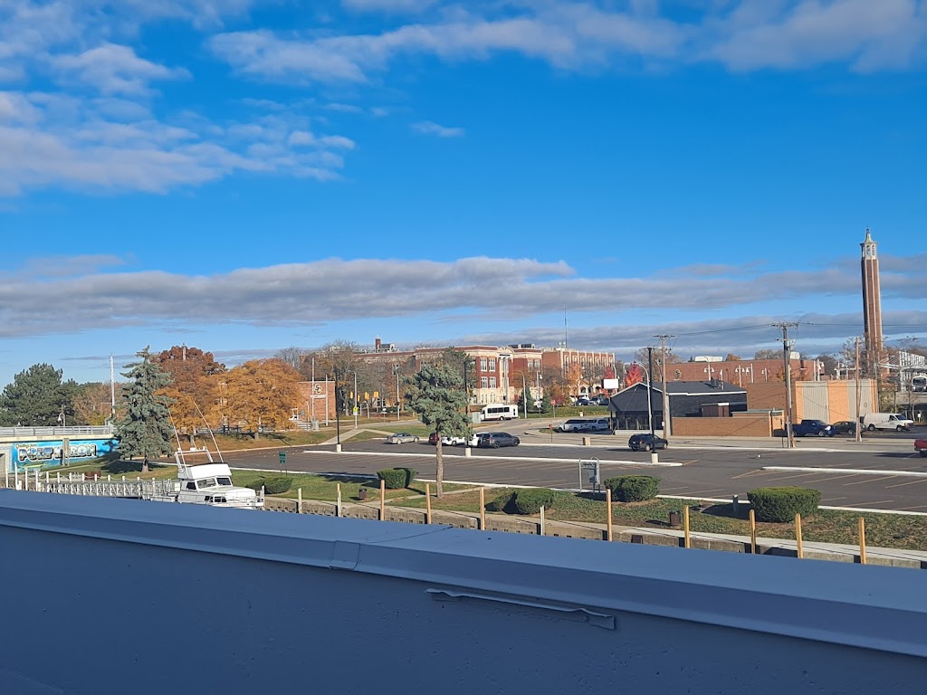 Ravinia Anchor Bay | 5407 Aloha Ln, Casco, MI 48064, USA | Phone: (586) 749-5169