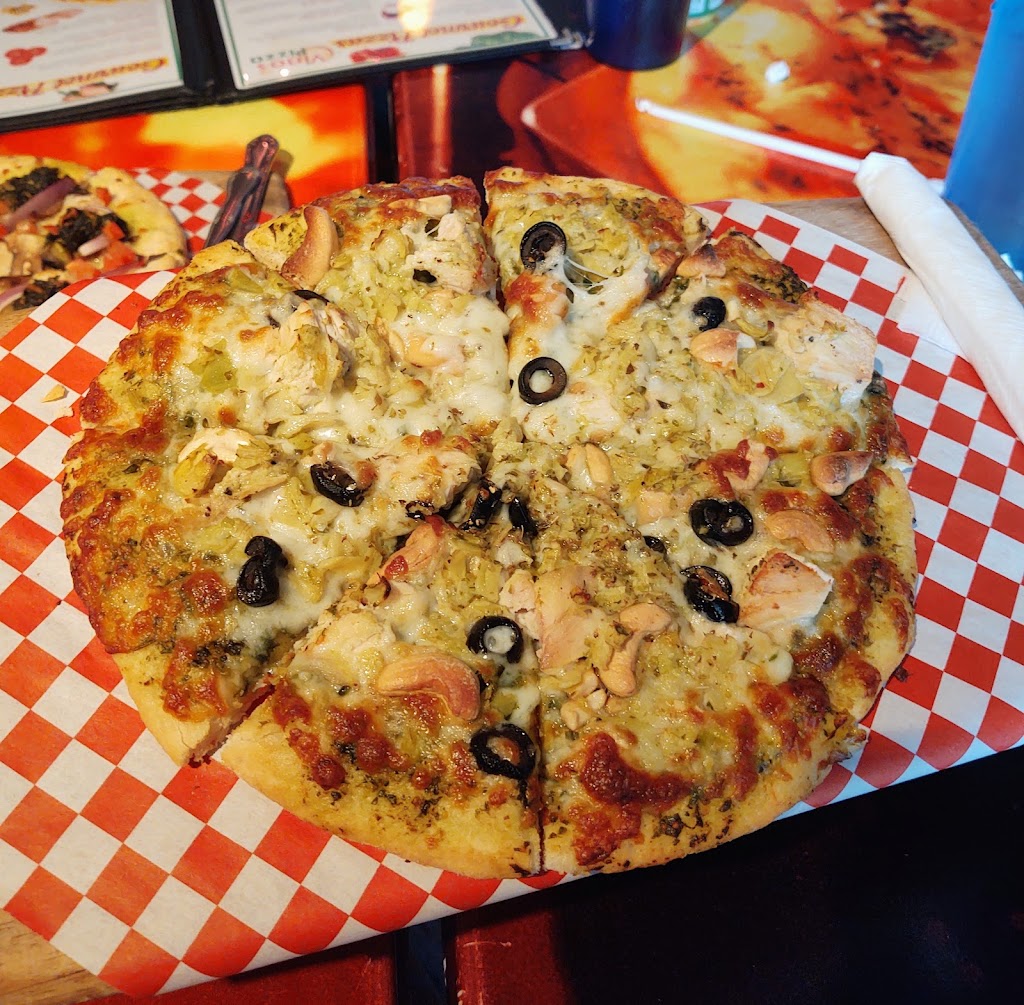 Vinos pizza | 3228 N Carson St, Carson City, NV 89706, USA | Phone: (775) 887-7437