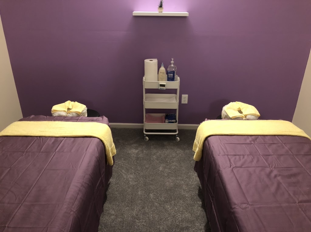 Canton Relax Massage | 7377 N Lilley Rd, Canton, MI 48187, USA | Phone: (734) 789-6688