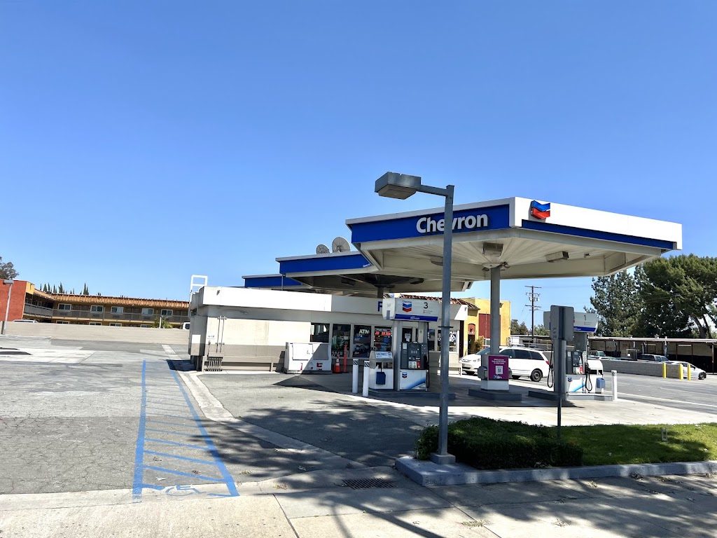 Chevron | 2431 S Euclid Ave, Ontario, CA 91762, USA | Phone: (909) 986-5919