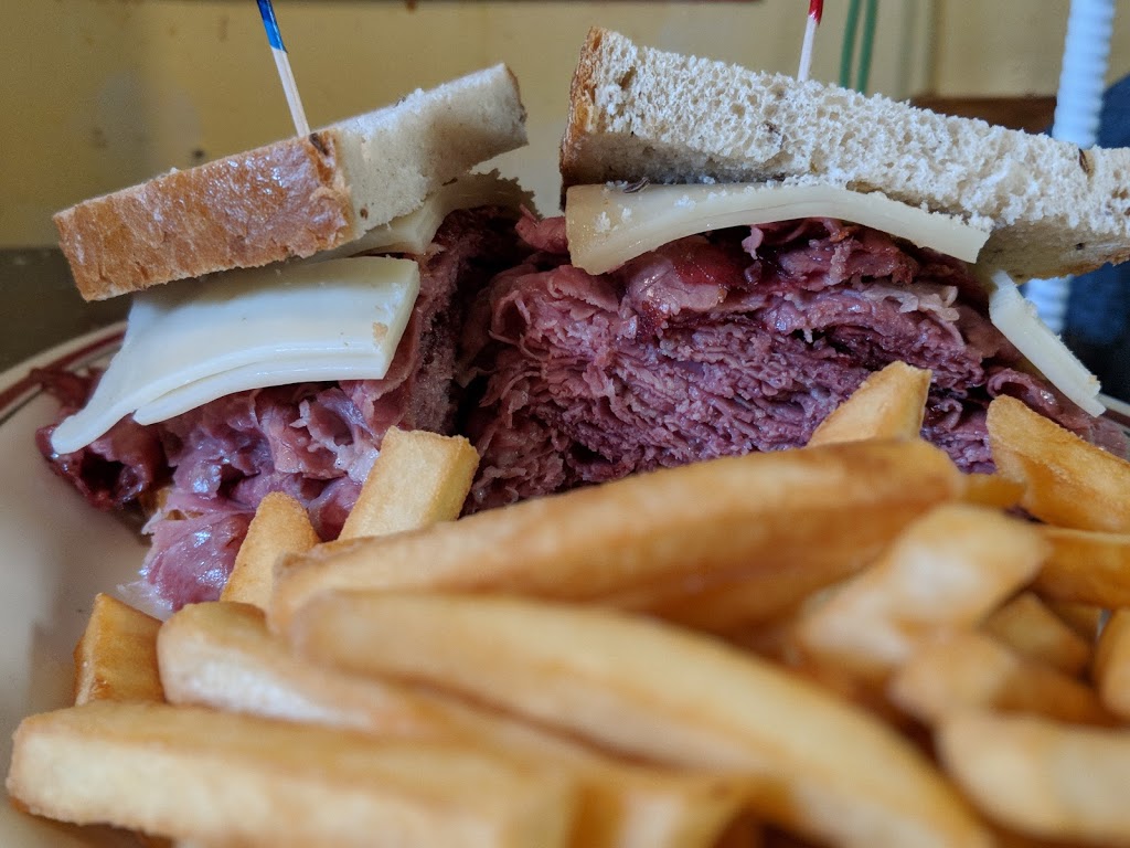 Loedes Famous Reuben Deli | 9265 Broadview Rd, Broadview Heights, OH 44147, USA | Phone: (440) 526-4713