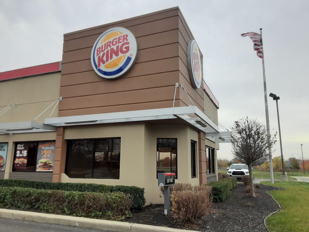 Burger King | 618 Fairview Blvd, Kendallville, IN 46755, USA | Phone: (260) 347-9214