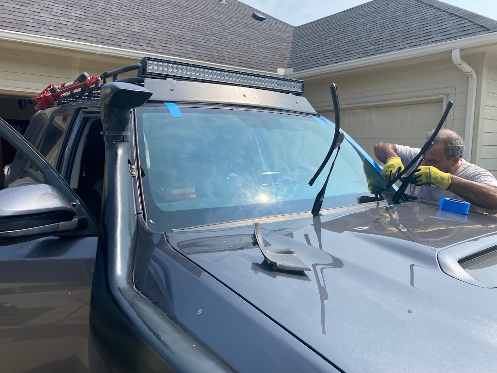 Angel Auto Glass | 1815 E Jackson Rd, Carrollton, TX 75006, USA | Phone: (972) 370-5737