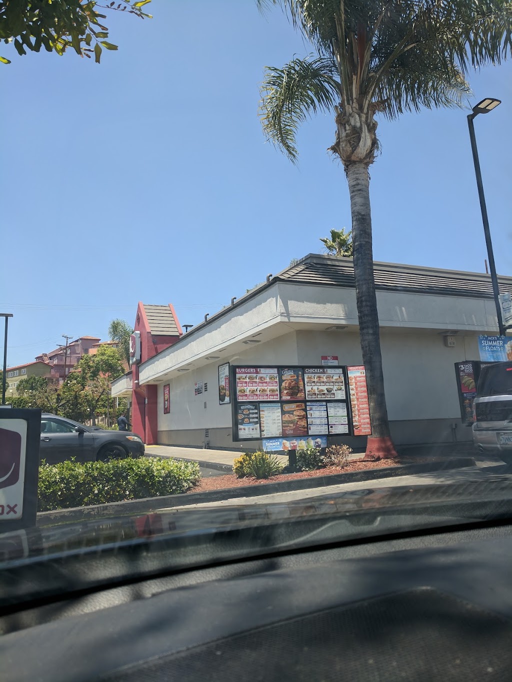 Jack in the Box | 516 N Beaudry Ave, Los Angeles, CA 90012, USA | Phone: (213) 975-9455