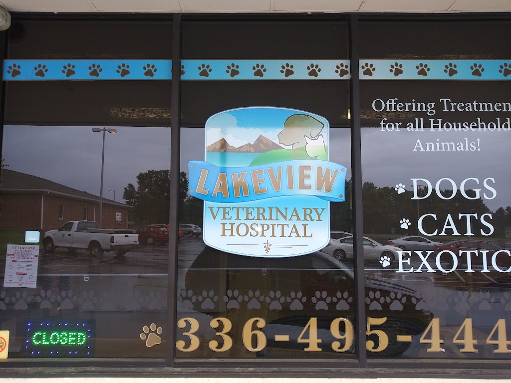 Lakeview Veterinary Hospital | 654 W Academy St, Randleman, NC 27317, USA | Phone: (336) 495-4444