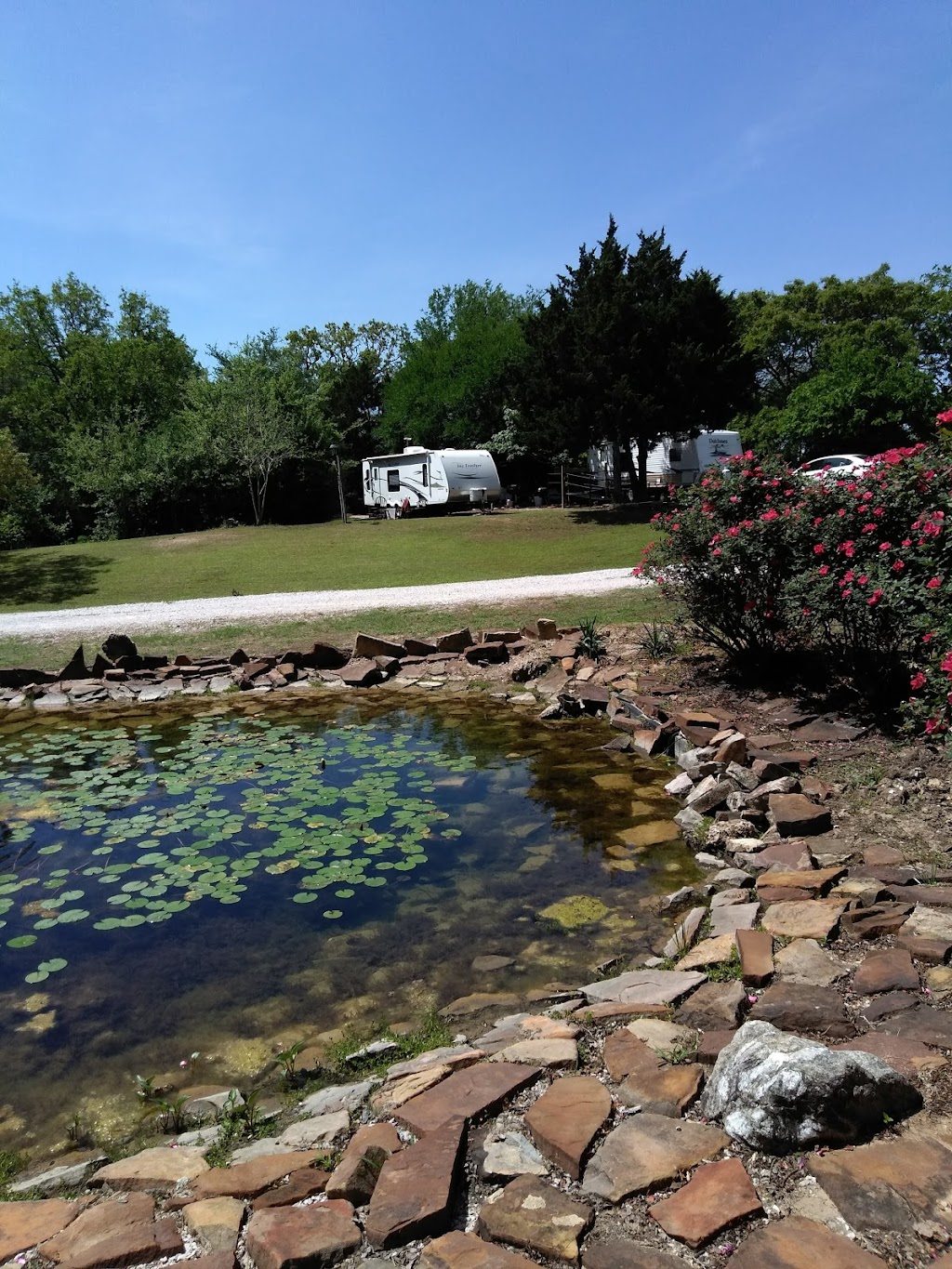 Buena Vista RV Park | 678 Sayers Rd, Elgin, TX 78621, USA | Phone: (512) 294-8354