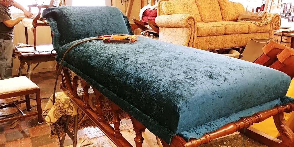 Valley Upholstery | 11005 Valley Ave E, Puyallup, WA 98372, USA | Phone: (253) 845-8114