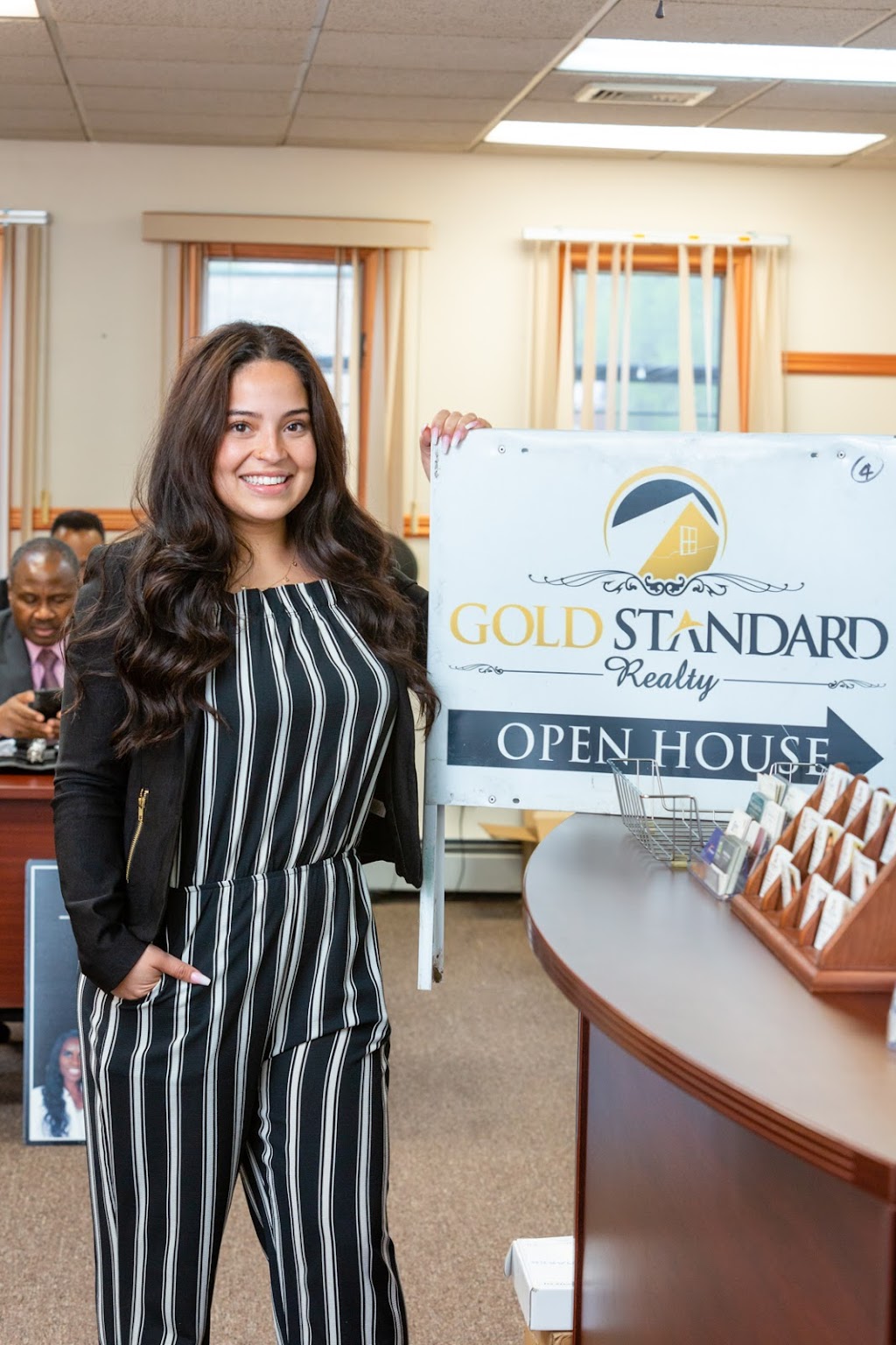 Gold Standard Realty - NJ Real Estate Services | 500 Rahway Ave Suite 2, Elizabeth, NJ 07202, USA | Phone: (908) 344-3518