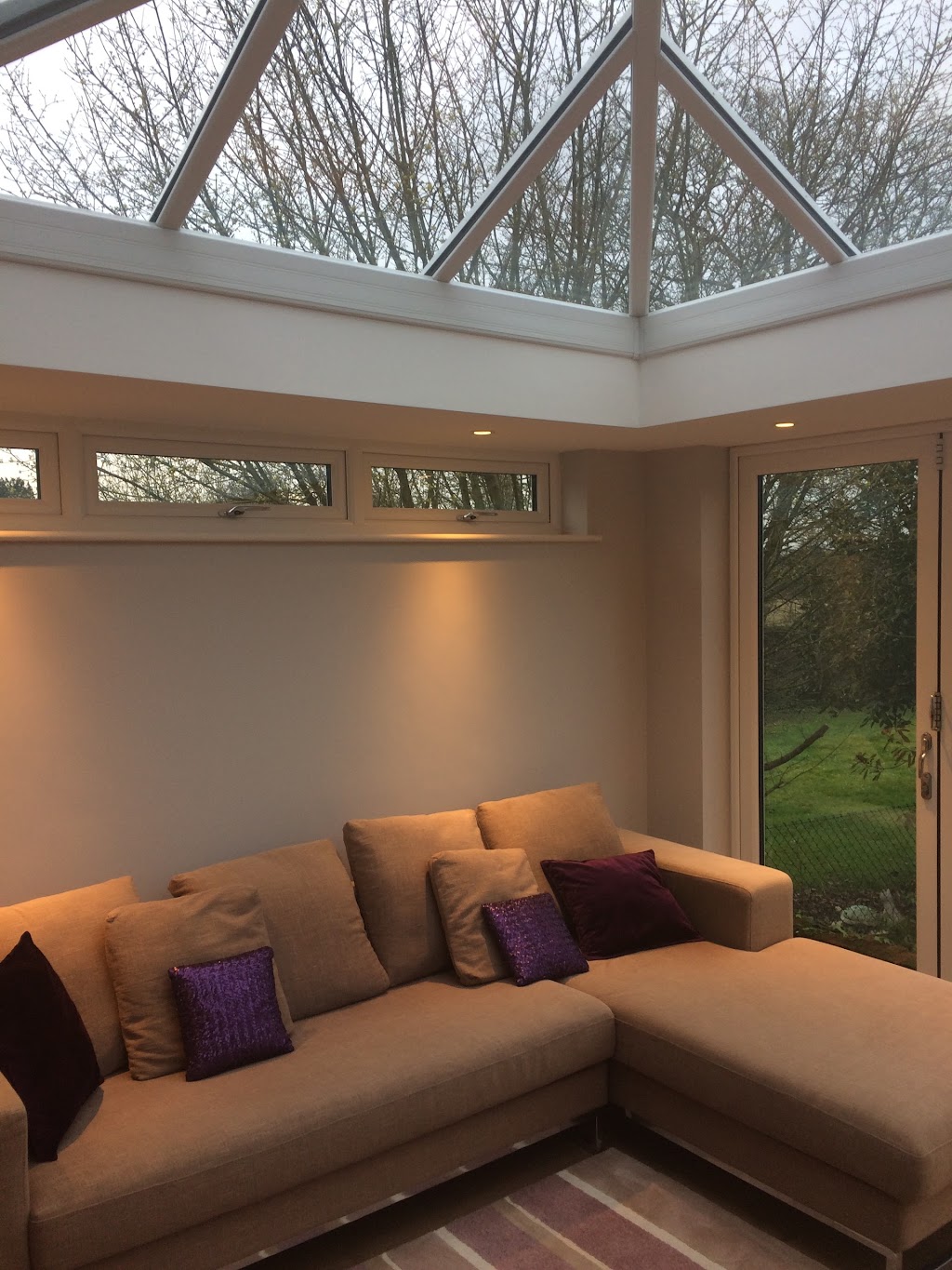 NJN CONSERVATORIES LTD | 221 Broad Ln, Bloxwich, Walsall WS3 2TH, UK | Phone: 01922 513096