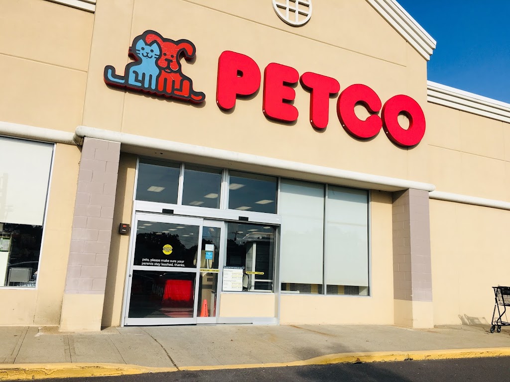 Petco | 4345 US-9, Freehold, NJ 07728, USA | Phone: (732) 866-0517