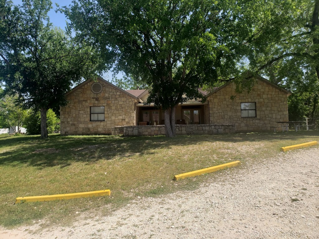 Glen Lake Camp & Retreat Center | 1102 NE Barnard St, Glen Rose, TX 76043, USA | Phone: (254) 897-2247