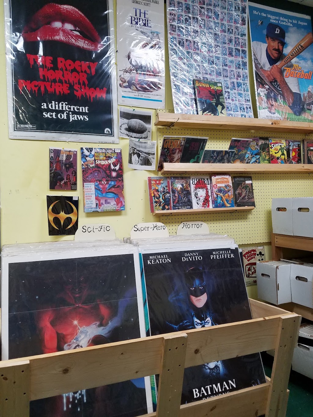 Vintage Movie Posters & Comics | 5800 Interstate 35, 307, Denton, TX 76207, USA | Phone: (940) 565-0688