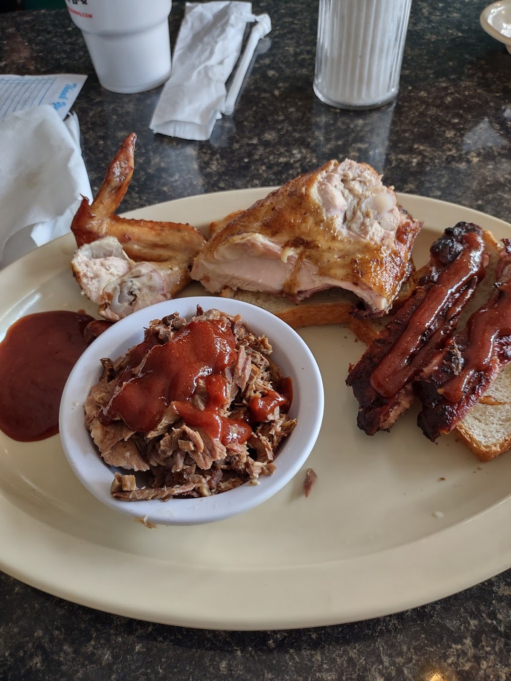 The Pig Bar-B-Q | 9760 Lem Turner Rd, Jacksonville, FL 32208, USA | Phone: (904) 765-4336