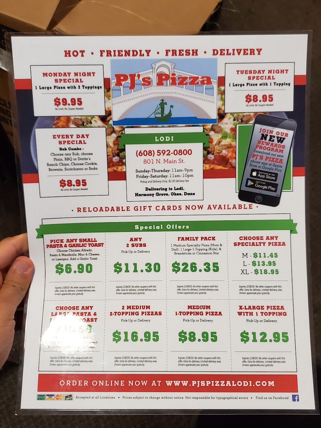 PJs PIZZA | 801 N Main St f, Lodi, WI 53555 | Phone: (608) 592-0800