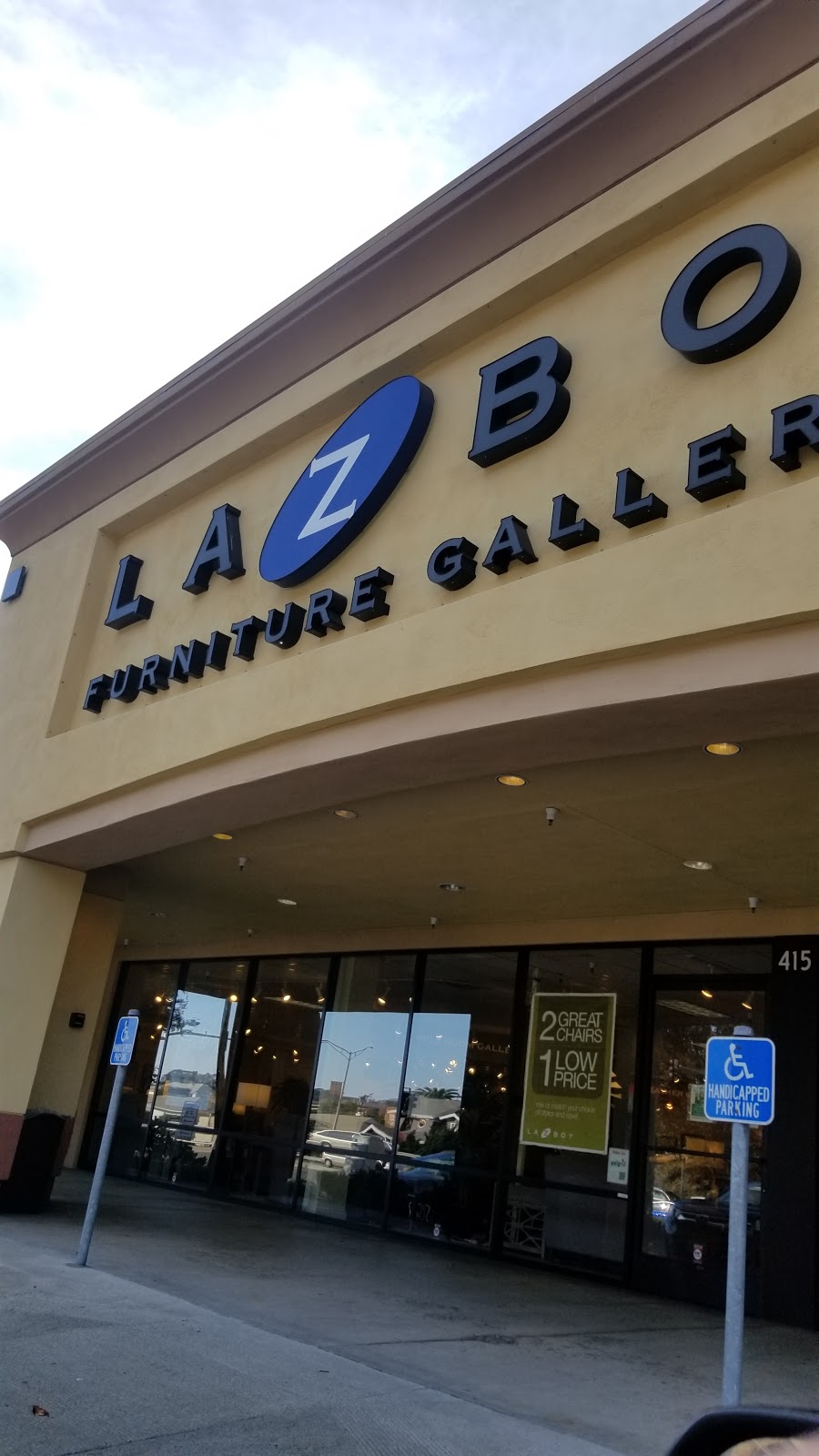 La-Z-Boy Furniture Galleries | 415 El Camino Real, South San Francisco, CA 94080, USA | Phone: (650) 875-7505