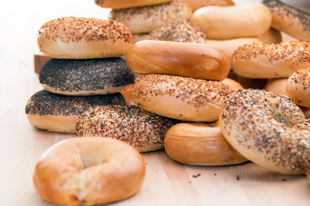 Big Apple Bagels | 1911 25 Mile Rd, Shelby Township, MI 48316, USA | Phone: (248) 650-1306