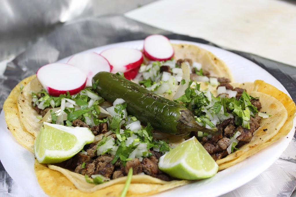 Deme Tacos Truck | 3501 W Pine St, Santa Ana, CA 92704, USA | Phone: (714) 661-7594