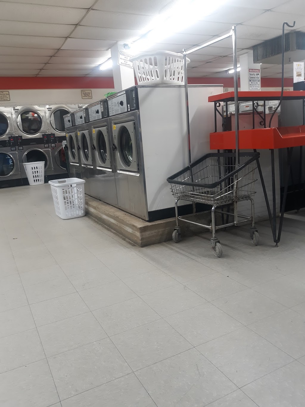 Norge Village Coin Laundry | 609 E Parrish Dr, Benson, NC 27504, USA | Phone: (919) 894-3045