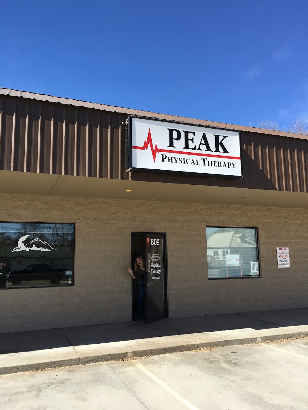 Peak Physical Therapy Emmett | 809 S Washington Ave, Emmett, ID 83617, USA | Phone: (208) 365-5341