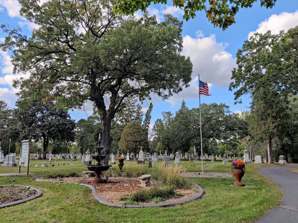 Lakeside Cemetery | 920 Nininger Rd, Hastings, MN 55033 | Phone: (651) 437-6656