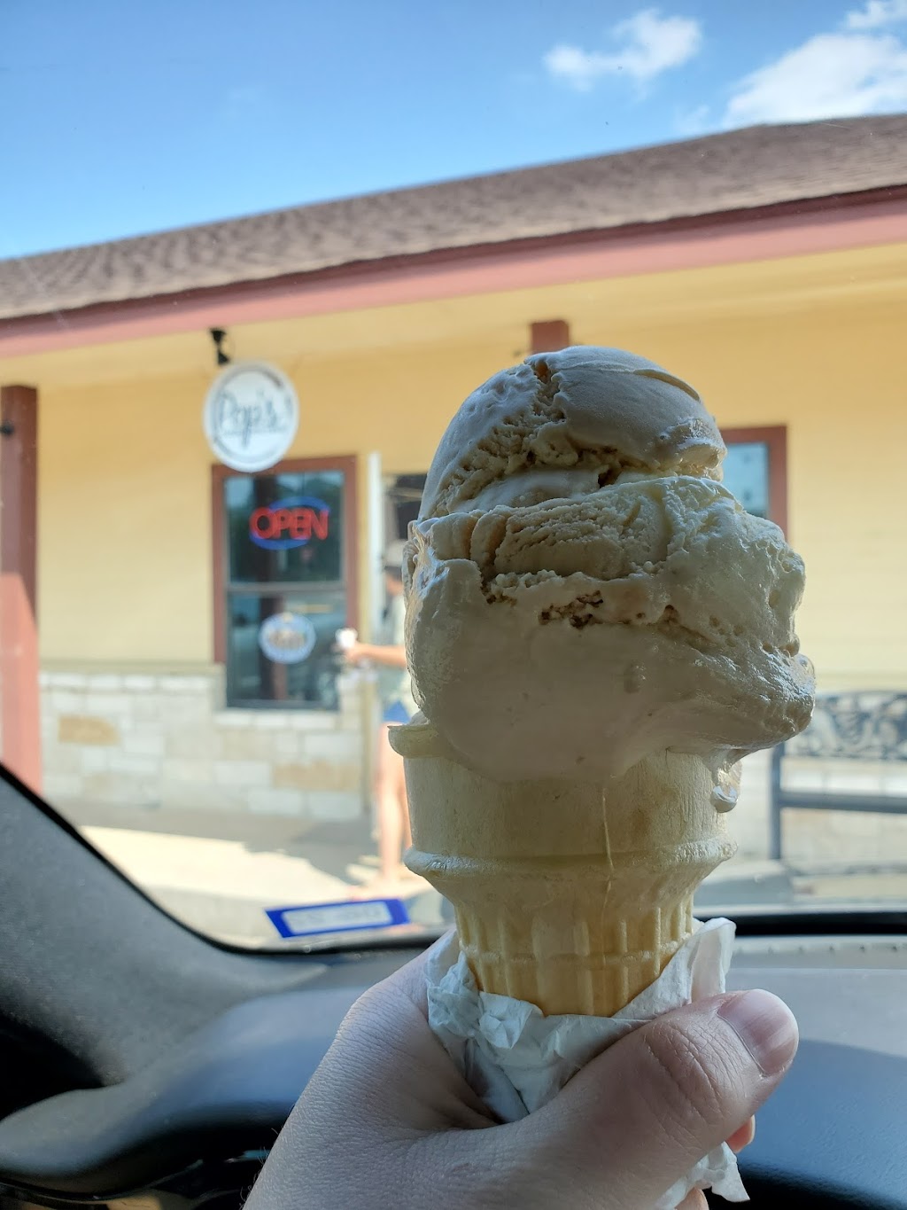 Pops Ice Cream & Coffee | 4131 County Rd 319, La Vernia, TX 78121, USA | Phone: (830) 494-1323