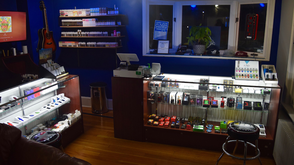 Loyal Vape Co | 346 E King St, Malvern, PA 19355, USA | Phone: (484) 328-8104