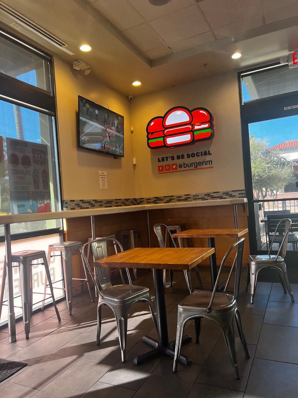 BurgerIM | 27130 Eucalyptus Ave STE B, Moreno Valley, CA 92557, USA | Phone: (951) 486-0316