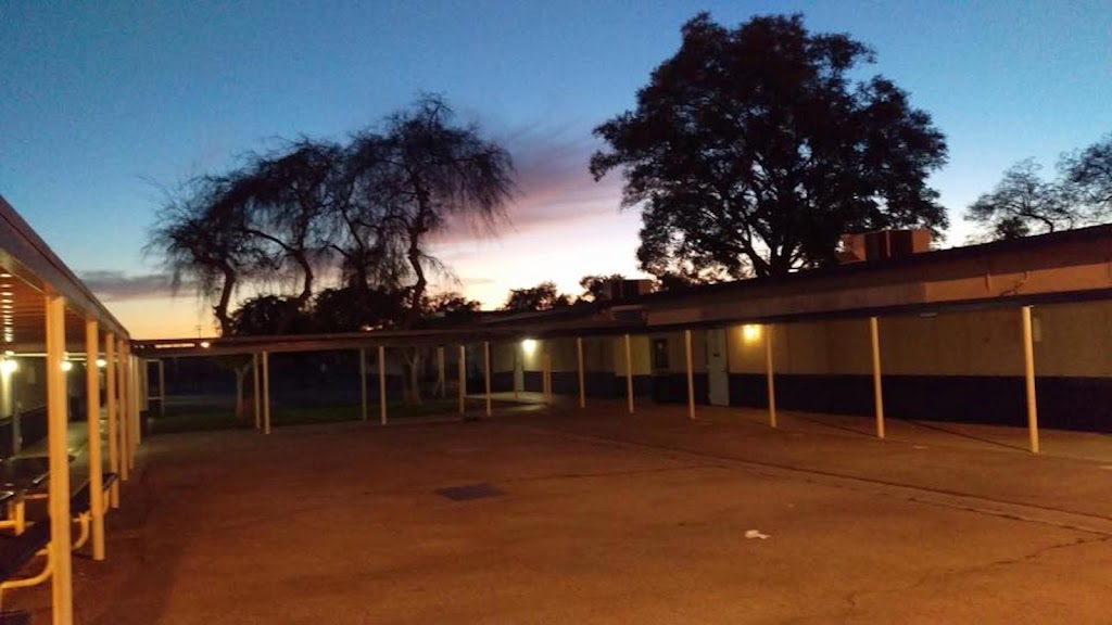 Suva Elementary School | 6740 Suva St, Bell Gardens, CA 90201, USA | Phone: (562) 927-1827