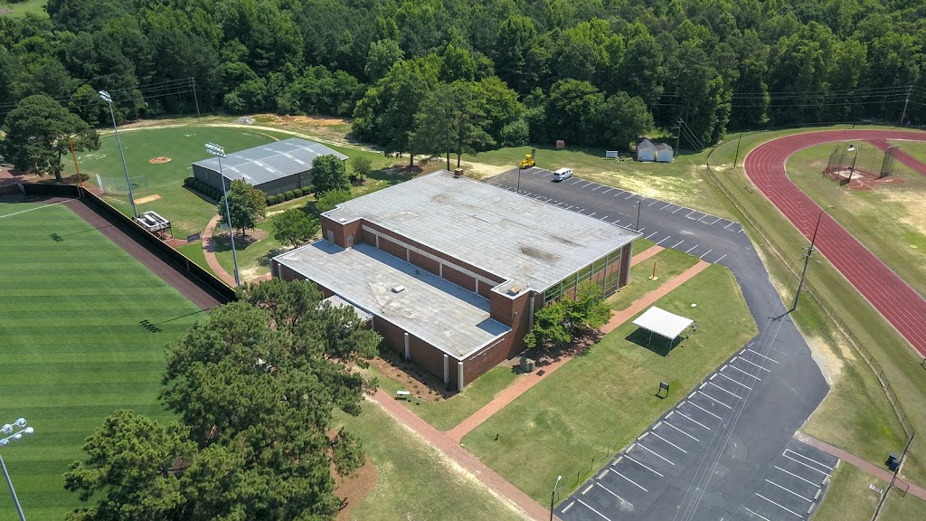 Johnson Memorial Natatorium | 100 Howard Dr, Lillington, NC 27546 | Phone: (910) 893-4319