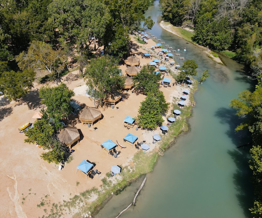 Sons Island Getaways | 9301 FM725, McQueeney, TX 78123, USA | Phone: (877) 577-7667