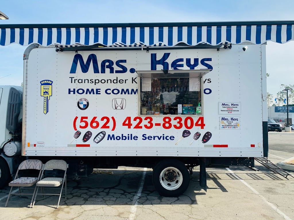 Mrs Keys | 4710 Cherry Ave, Long Beach, CA 90807, USA | Phone: (562) 423-8304