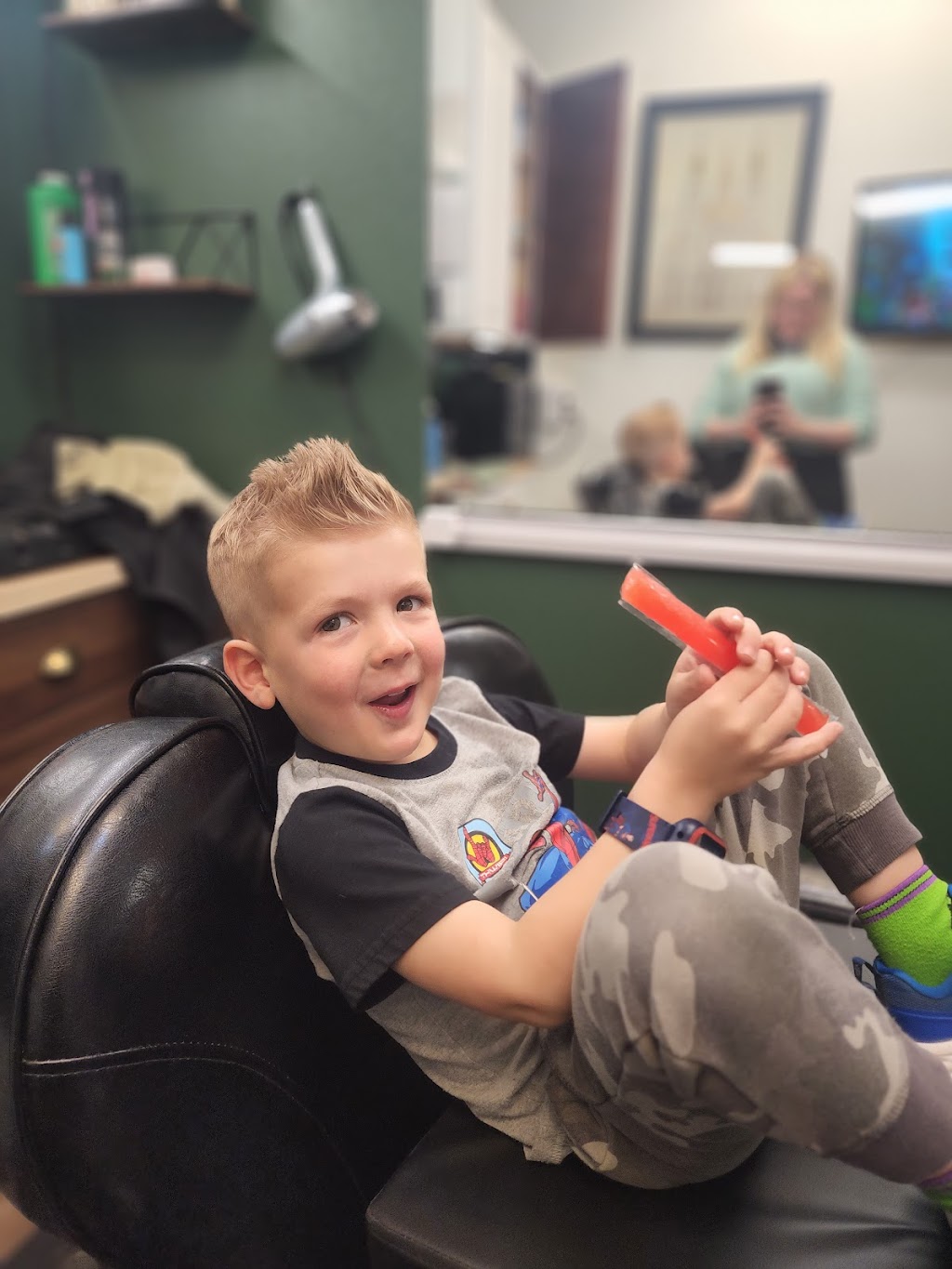 Taylor fades | 1145 N Ellsworth Rd #105, Mesa, AZ 85207, USA | Phone: (480) 323-0734