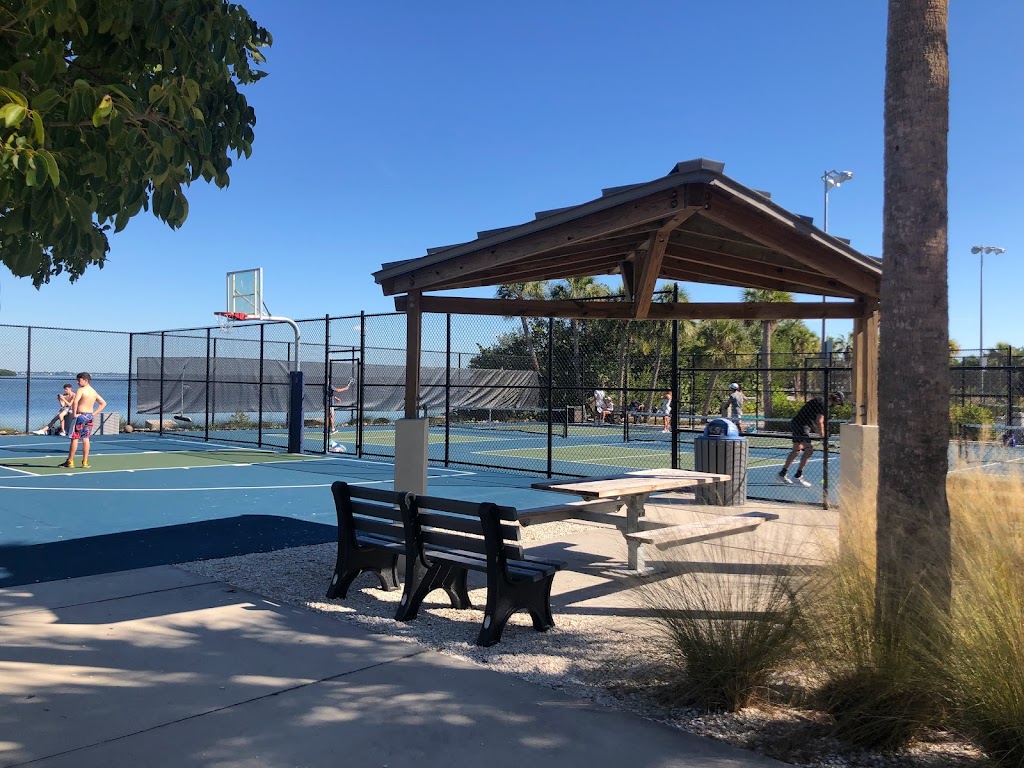 Bayfront Park Recreation Center | 4052 Gulf of Mexico Dr, Longboat Key, FL 34228 | Phone: (941) 316-1999