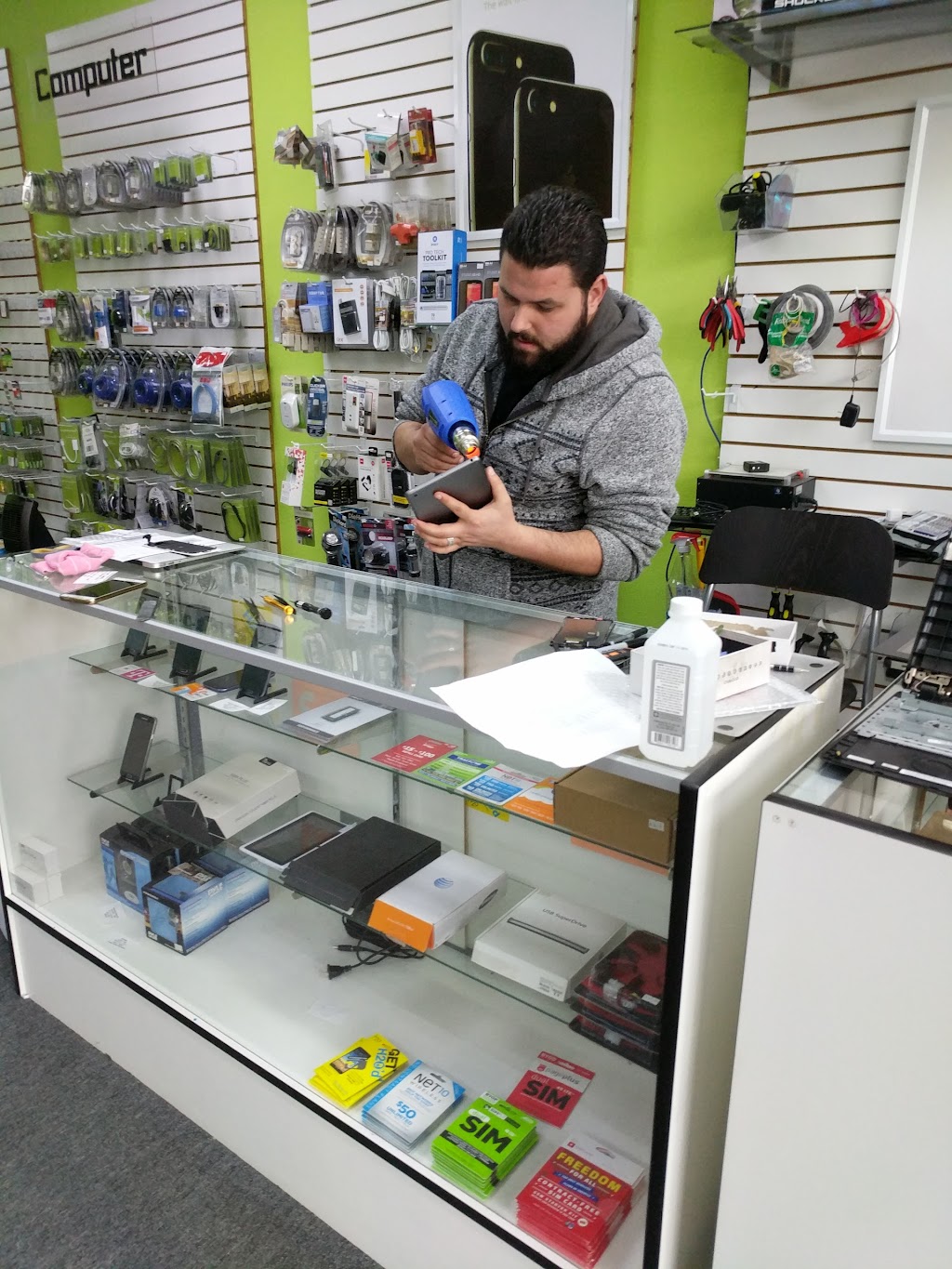 Electronics Beyond | 3448 Foothill Blvd, Glendale, CA 91214, USA | Phone: (818) 900-4049