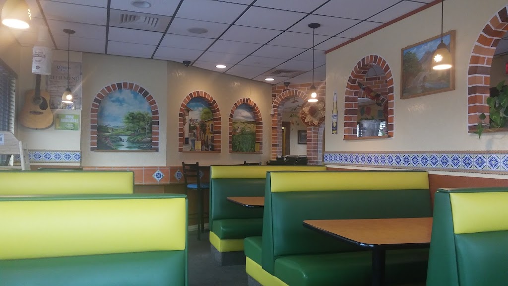 Mariachi Loco | 456 Spruce St, River Falls, WI 54022, USA | Phone: (715) 425-8335