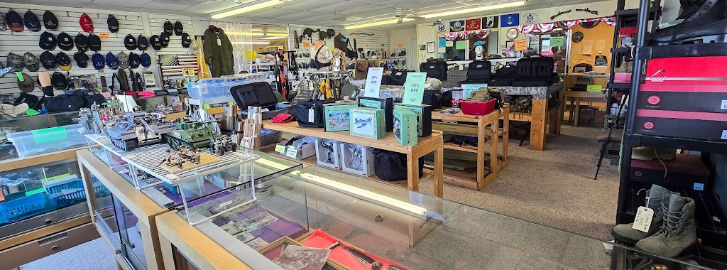 WRB Military Surplus | 131 E Main St, Gun Barrel City, TX 75156, USA | Phone: (903) 887-2899