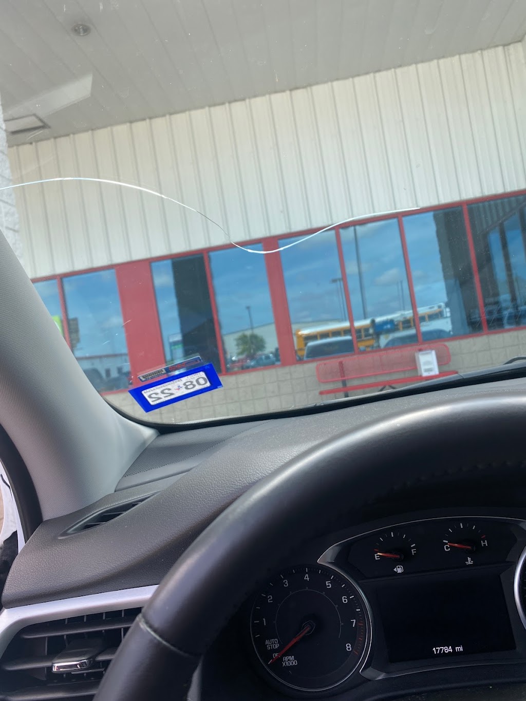 Auto Glass Connection | 2821 W Division St Ste A, Arlington, TX 76012, USA | Phone: (817) 548-1993