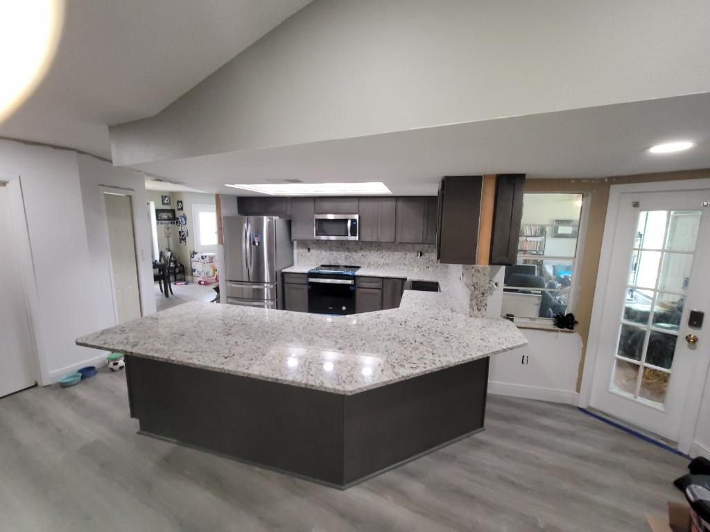 Lugos Natural Stone Work, Cabinets & LVP | 3320 Middlesex Dr, Spring Hill, FL 34607, USA | Phone: (352) 340-4217