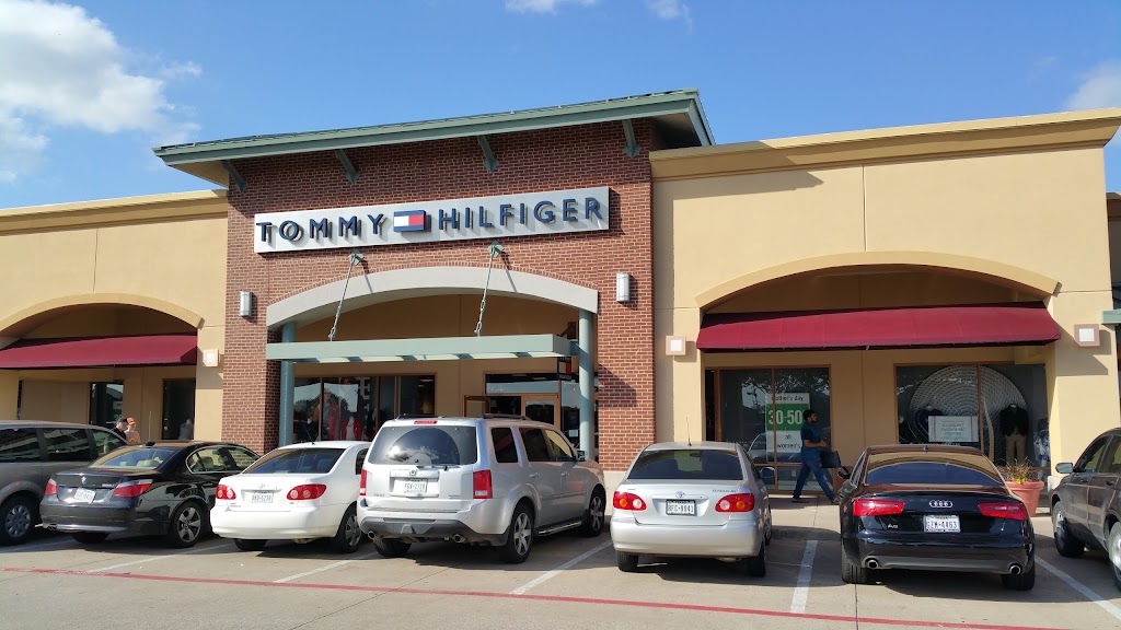 Tommy Hilfiger | 820 W Stacy Rd #125, Allen, TX 75013, USA | Phone: (972) 678-1056