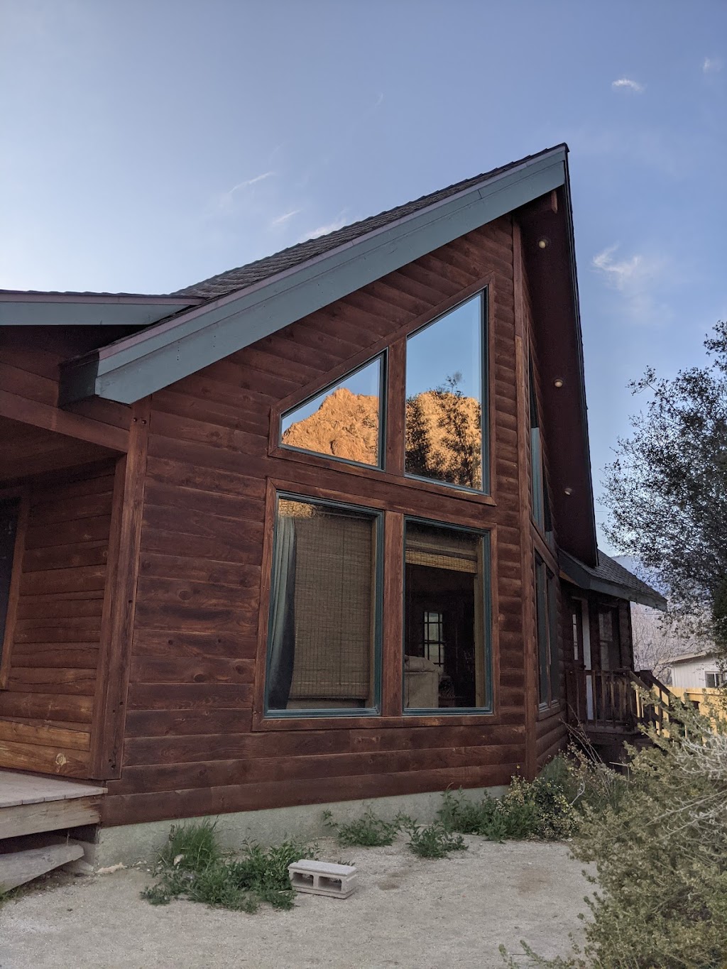 Riverkern Lodge | 153 Cowbelle Blvd, Kernville, CA 93238 | Phone: (760) 376-3648