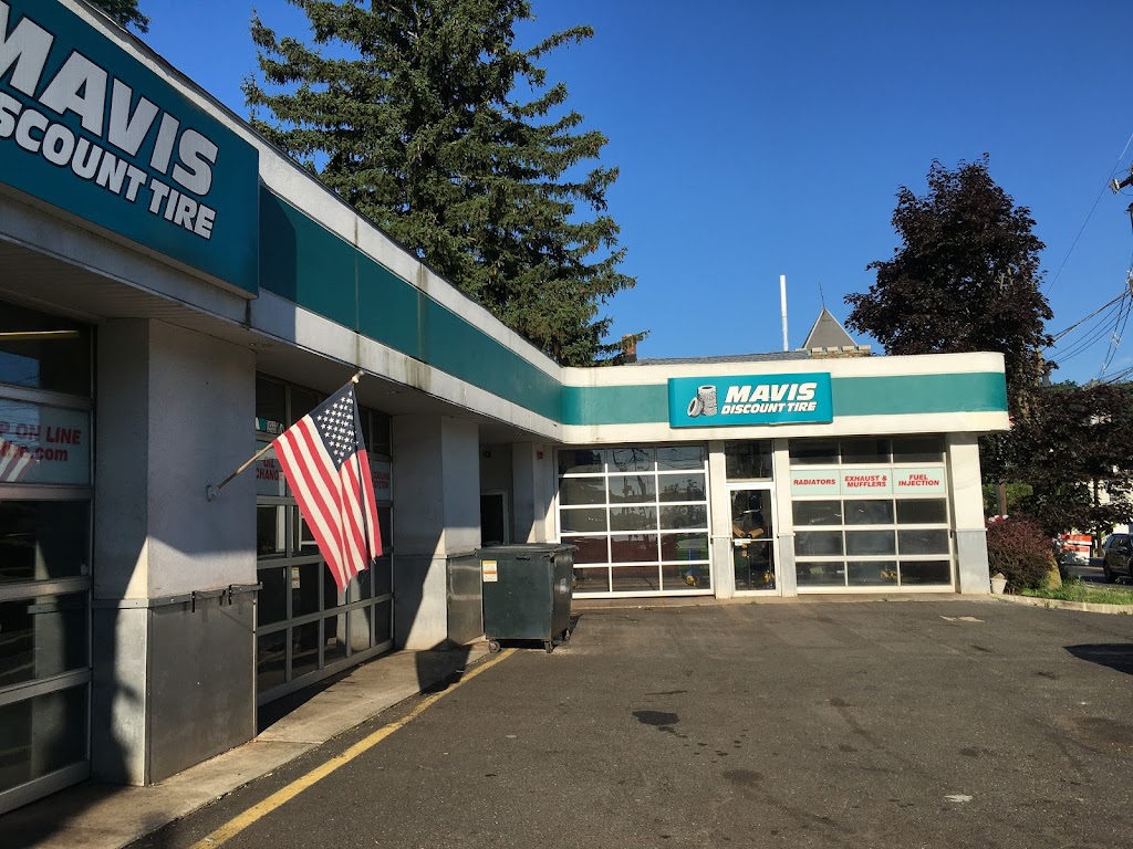 Mavis Discount Tire | 27 Morristown Rd, Bernardsville, NJ 07924, USA | Phone: (908) 648-3722