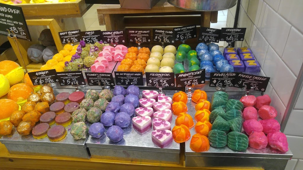 Lush Cosmetics Pheasant Lane | 310 Daniel Webster Hwy E157, Nashua, NH 03060, USA | Phone: (603) 888-1521