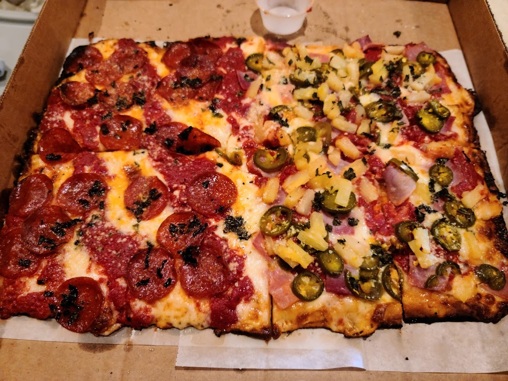 Pomodoro Pizza & More | 1076 E Brandon Blvd, Brandon, FL 33511, USA | Phone: (813) 662-9500