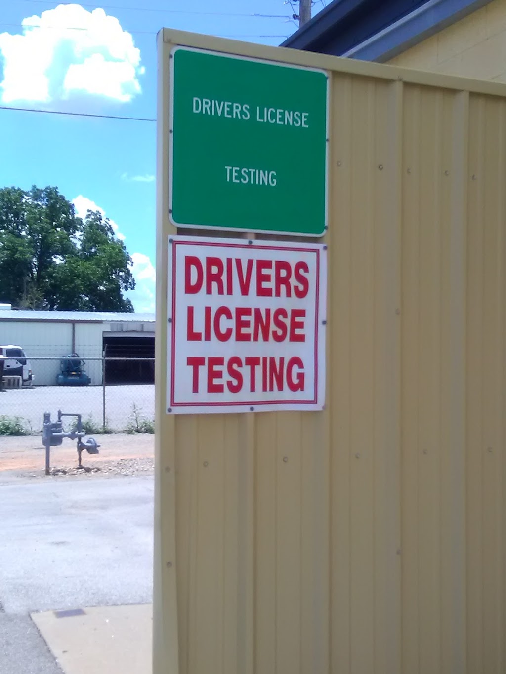 Chickasha Driver License Testing | 301 S 2nd St, Chickasha, OK 73018, USA | Phone: (405) 222-1809