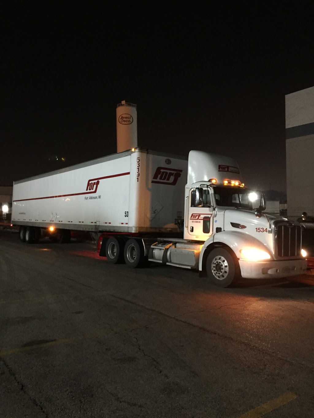 CXI Trucking | 2225 W North Ave Ste G, Melrose Park, IL 60160, USA | Phone: (708) 344-9400