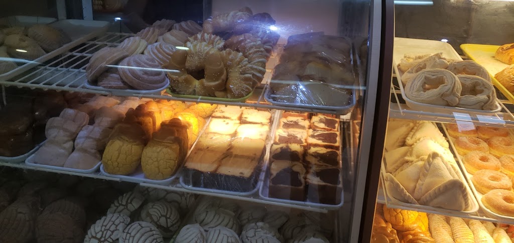 Bui Phong Bakery | 370 Keyes St, San Jose, CA 95112, USA | Phone: (408) 275-9323