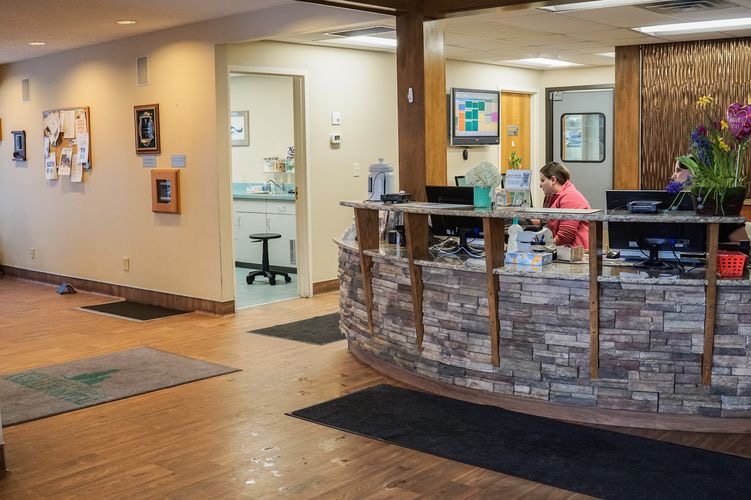 Inver Grove Heights Animal Hospital | 7131 Cahill Ave, Inver Grove Heights, MN 55076, USA | Phone: (651) 451-4404