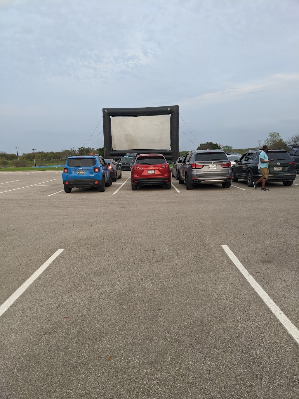 Blue Starlite Mini Urban Drive-in cinema | 800 Harrell Pkwy, Round Rock, TX 78665, USA | Phone: (512) 850-6127