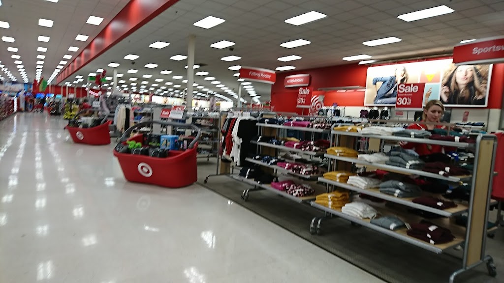 Target | 1400 E Lake Cook Rd, Wheeling, IL 60090, USA | Phone: (847) 215-5051