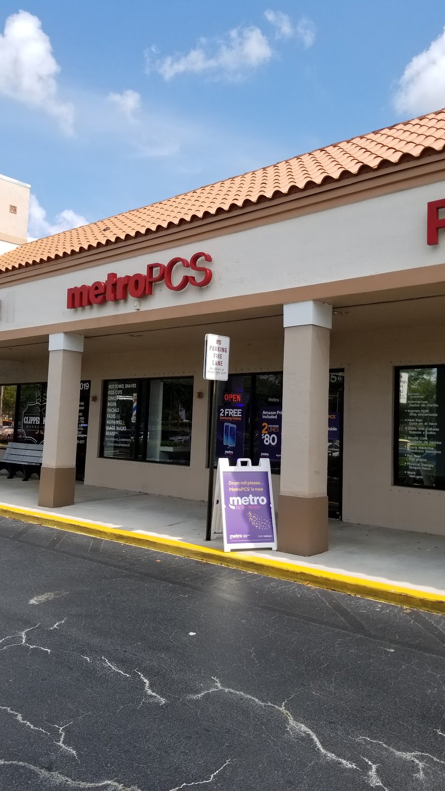 Metro by T-Mobile | 17015 Pines Blvd, Pembroke Pines, FL 33027, USA | Phone: (954) 392-1710